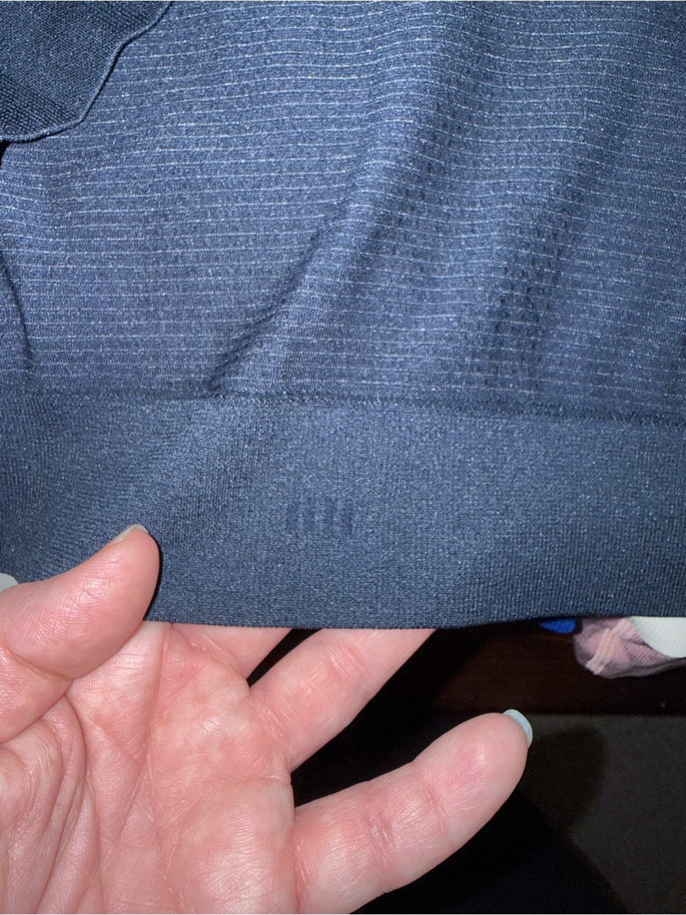 Like New Lot of 9 Lululemon Swiftly Relaxed Long Sleeve - Picture 2 of 2